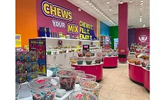 IT'SUGAR opens store in Poughkeepsie, NY