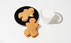 Ounce of Hope debuts Gingerbread Crème Pie Edibles
